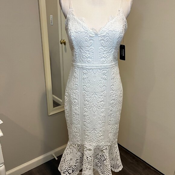 NWT Guess White Sleeveless Lace Trumpet Sheath Dress, Size 10 - Picture 3 of 16